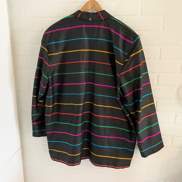 Vintage Women’s Blazer Silk Rainbow Striped Oversized Pockets Single breast 14 - Picture 8 of 8